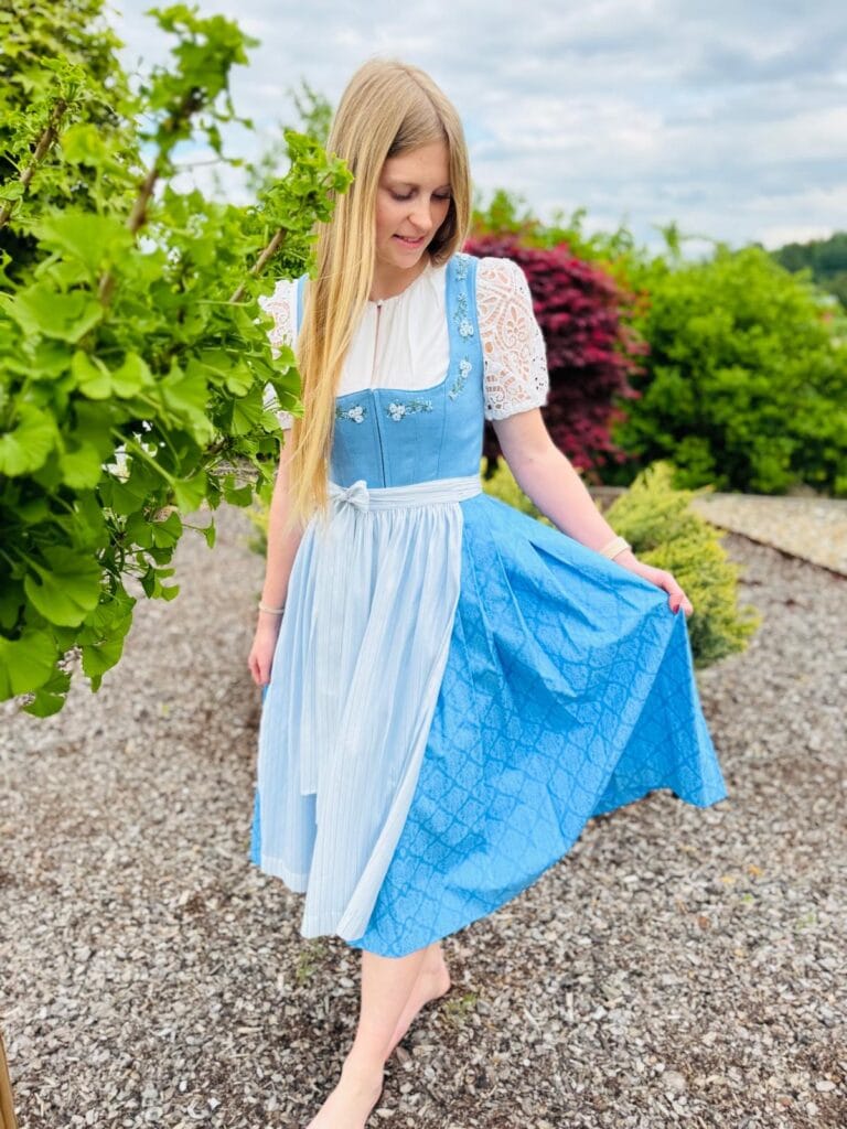 Rosalie Dirndl Huber Mode Tracht (4)